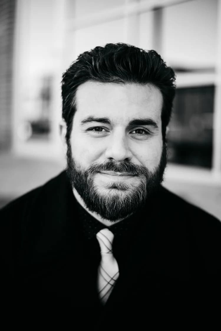 Andrew Miller